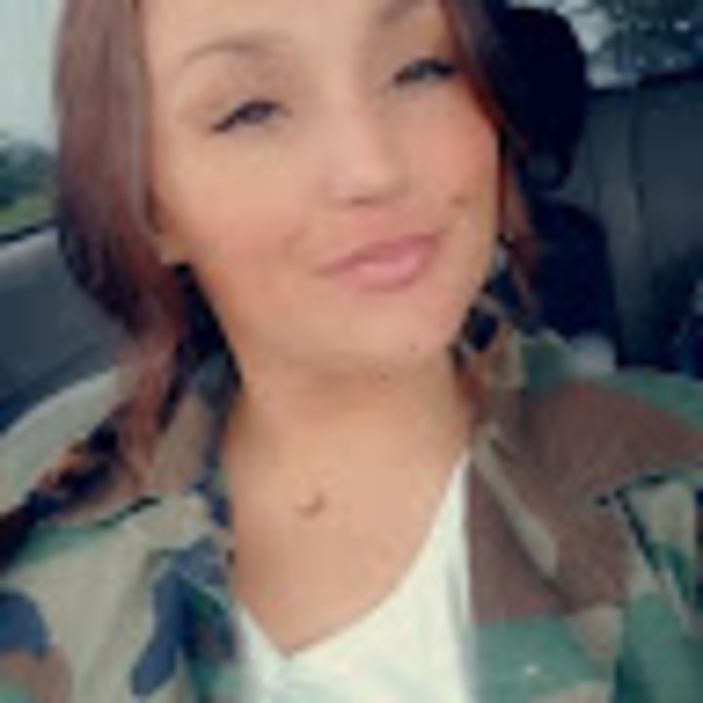 Meet your Posher, Kendra